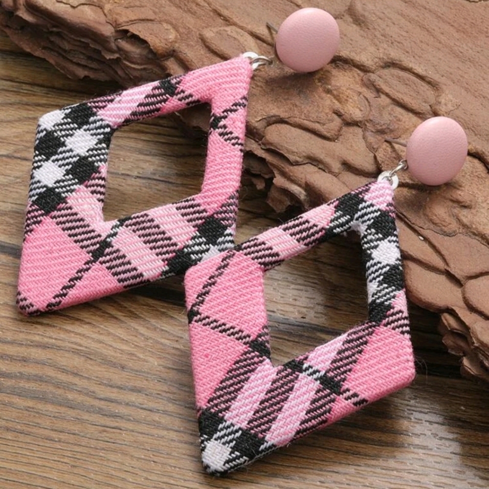 Plaid Pink and Black Women Earrings - free with purchase  of any closet item